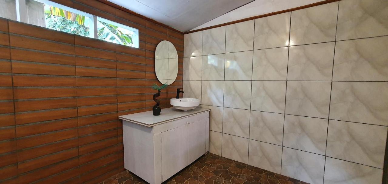 מנאדו Bunaken Villa Queen'S Dive מראה חיצוני תמונה