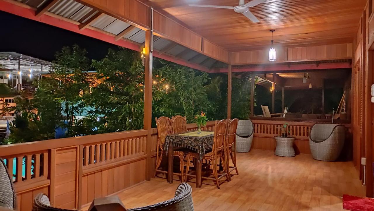 מנאדו Bunaken Villa Queen'S Dive מראה חיצוני תמונה