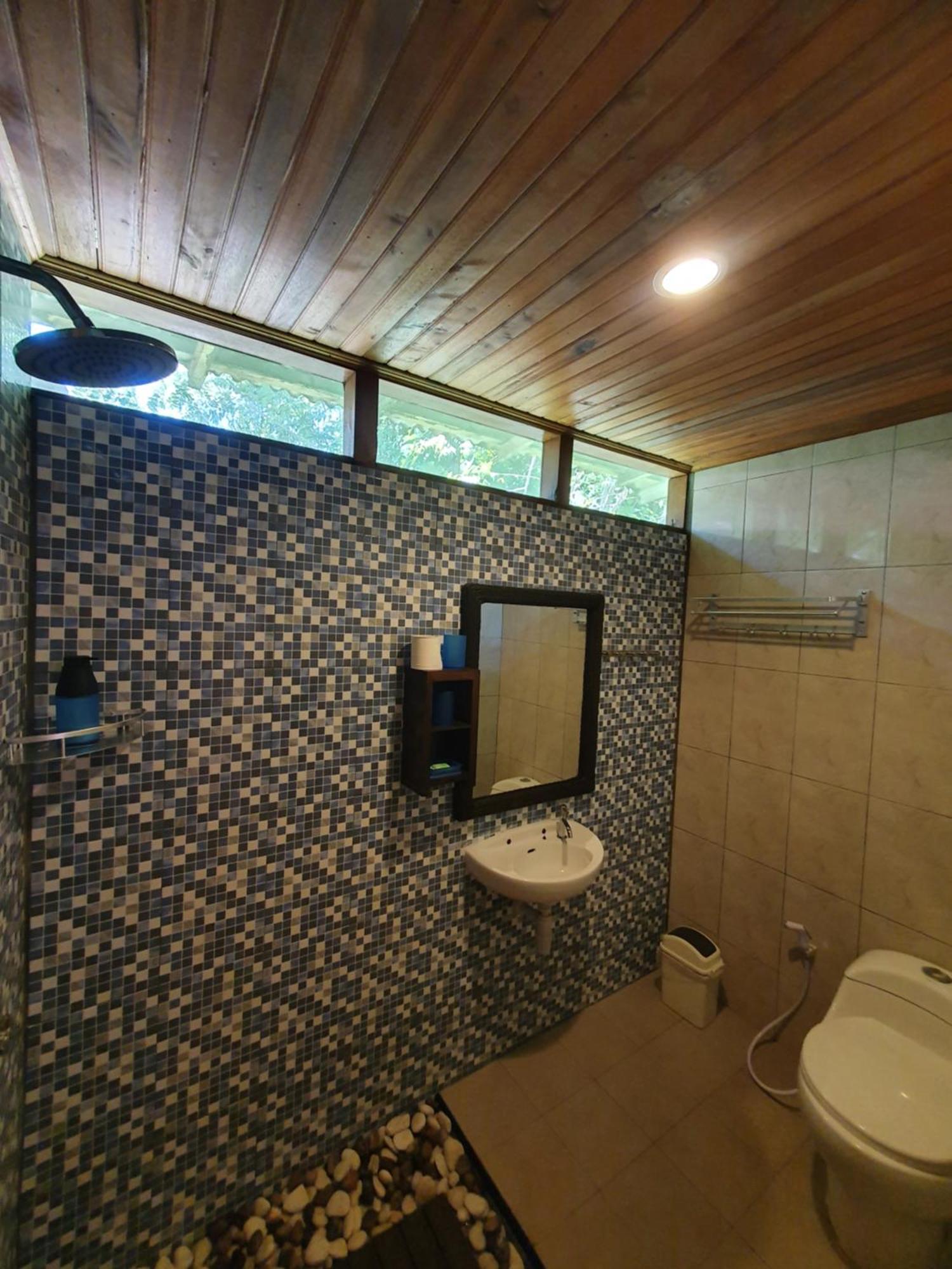 מנאדו Bunaken Villa Queen'S Dive מראה חיצוני תמונה